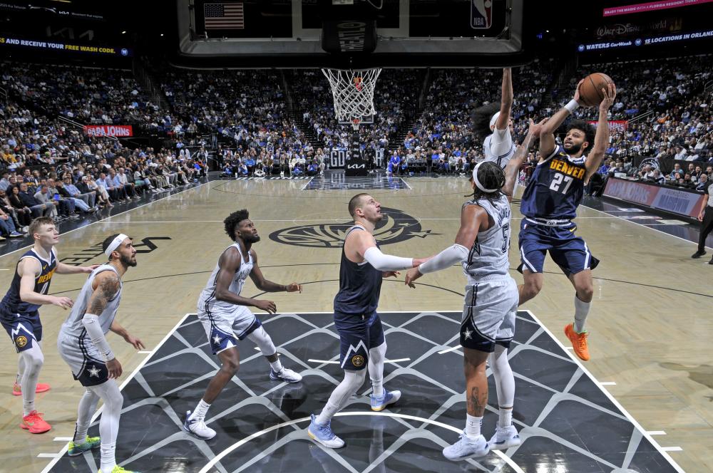 曼城与利物 曼城与利物